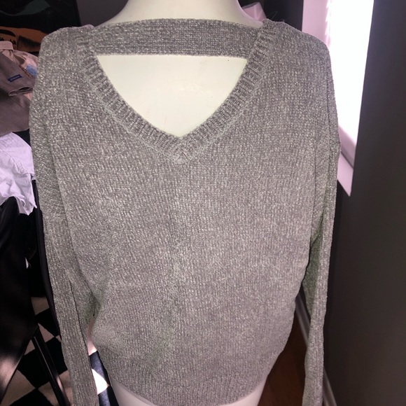 NWT gray chenille sweater with stars! Size 14/16 - Picture 4 of 6